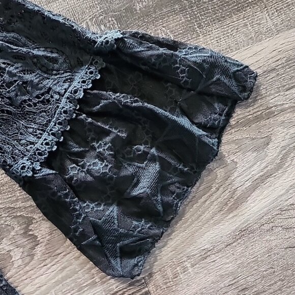 ☀️Tesoro Moda lace Babydoll Top☀️ - Picture 4 of 6